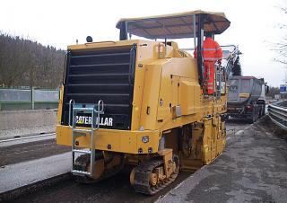 कोल्ड मिलिंग मशीन Caterpillar PM200 - 2,2M