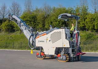 कोल्ड मिलिंग मशीन Wirtgen W 100 CF