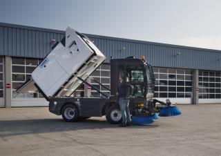 समर मेंटेनेंस इक्विपमेंट स्ट्रीट स्वीपर कॉम्पैक्ट स्वीपर Schmidt Cleango 500