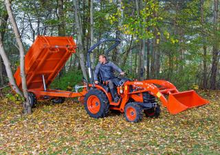 वाहन कॉम्पैक्ट यूटिलिटी ट्रैक्टर Kubota B1181 DST