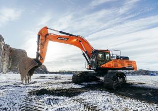 क्रॉलर एक्सकेवेटर Doosan DX530LC-7
