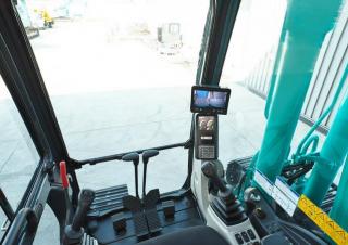 क्रॉलर एक्सकेवेटर Kobelco SK 180 N 10E