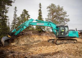 क्रॉलर एक्सकेवेटर Kobelco SK 210 SNLC 10
