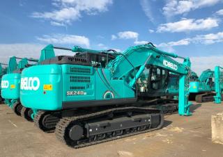 क्रॉलर एक्सकेवेटर Kobelco SK 240 SN 10E