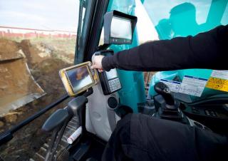 क्रॉलर एक्सकेवेटर Kobelco SK 260 NLC 10E