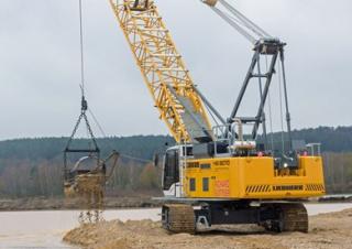 क्रॉलर क्रेन - लैटिस बूम Liebherr HS 8070