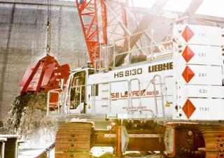क्रॉलर क्रेन - लैटिस बूम Liebherr HS 8130