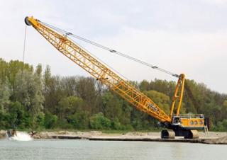 क्रॉलर क्रेन - लैटिस बूम Liebherr HS 8300