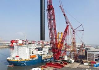 क्रॉलर क्रेन - लैटिस बूम Liebherr LR 13000