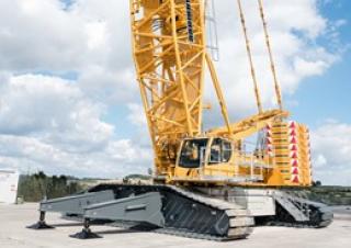 क्रॉलर क्रेन - लैटिस बूम Liebherr LR 1500