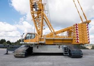 क्रॉलर क्रेन - लैटिस बूम Liebherr LR 1500