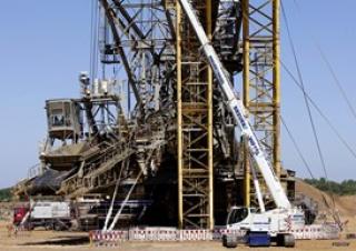क्रॉलर क्रेन - टेलीस्कोपिक बूम Liebherr LTR 1060