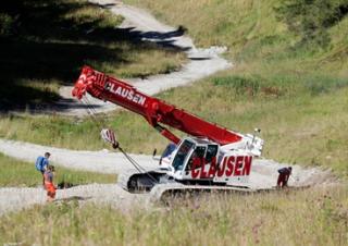 क्रॉलर क्रेन - टेलीस्कोपिक बूम Liebherr LTR 1060