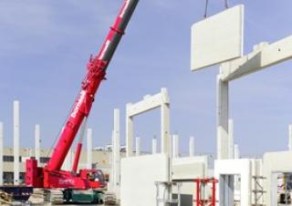क्रॉलर क्रेन - टेलीस्कोपिक बूम Liebherr LTR 1100