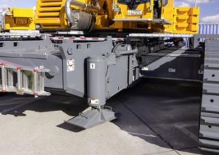 क्रॉलर क्रेन - टेलीस्कोपिक बूम Liebherr LTR 1220