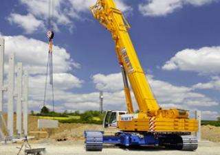 क्रॉलर क्रेन - टेलीस्कोपिक बूम Liebherr LTR 1220
