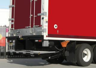 लोडिंग प्लेटफॉर्म MBB Palfinger MBB R 1500 S