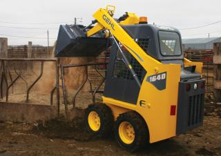स्किड स्टीयर लोडर Gehl 1640E