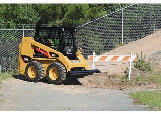 स्किड स्टीयर लोडर Caterpillar 226B Series 3