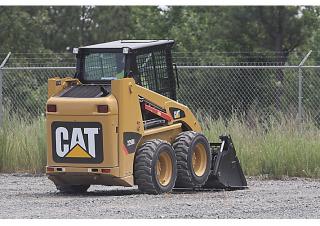 स्किड स्टीयर लोडर Caterpillar 226B Series 3