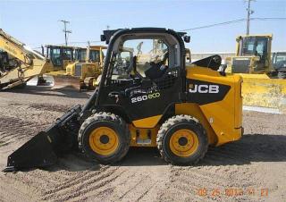 स्किड स्टीयर लोडर JCB 280