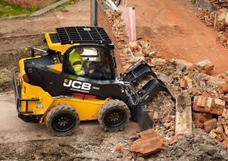 स्किड स्टीयर लोडर JCB 300
