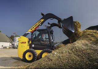 स्किड स्टीयर लोडर New Holland L213