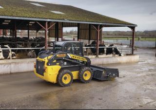 स्किड स्टीयर लोडर New Holland L220