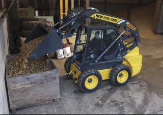 स्किड स्टीयर लोडर New Holland L220