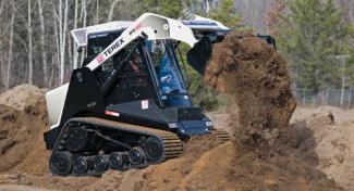 स्किड स्टीयर लोडर Terex PT 80