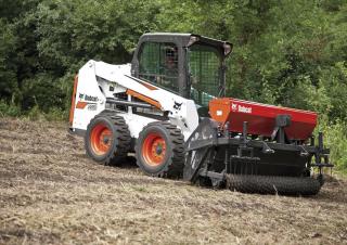स्किड स्टीयर लोडर Bobcat S550