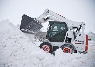 स्किड स्टीयर लोडर Bobcat S570
