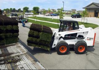 स्किड स्टीयर लोडर Bobcat S630