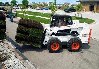 स्किड स्टीयर लोडर Bobcat S630