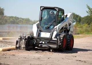 स्किड स्टीयर लोडर Bobcat S650