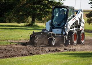 स्किड स्टीयर लोडर Bobcat S650