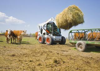 स्किड स्टीयर लोडर Bobcat S770