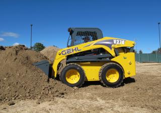 स्किड स्टीयर लोडर Gehl SL V 270 DXT Dual