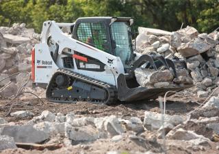 स्किड स्टीयर लोडर Bobcat T590