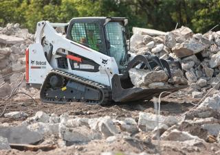 स्किड स्टीयर लोडर Bobcat T590