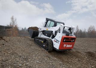 स्किड स्टीयर लोडर Bobcat T590