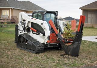 स्किड स्टीयर लोडर Bobcat T650