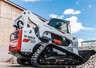 स्किड स्टीयर लोडर Bobcat T870