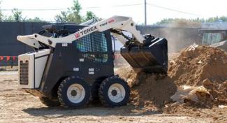स्किड स्टीयर लोडर Terex TSV 60
