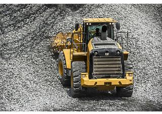 व्हील लोडर Caterpillar 966L
