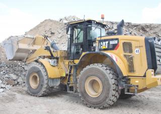 व्हील लोडर Caterpillar 966M XE