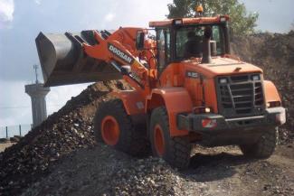 व्हील लोडर Doosan DL250-3