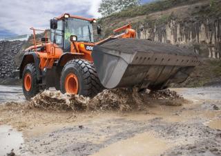 व्हील लोडर Doosan DL450-5