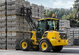व्हील लोडर Volvo L20F
