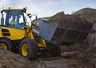 व्हील लोडर Volvo L25F